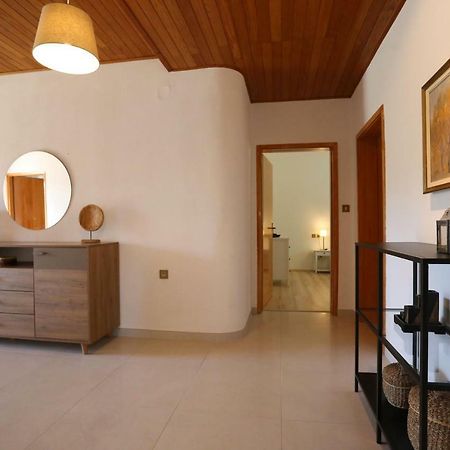 House Pauline Apartment ลาบิน ภายนอก รูปภาพ