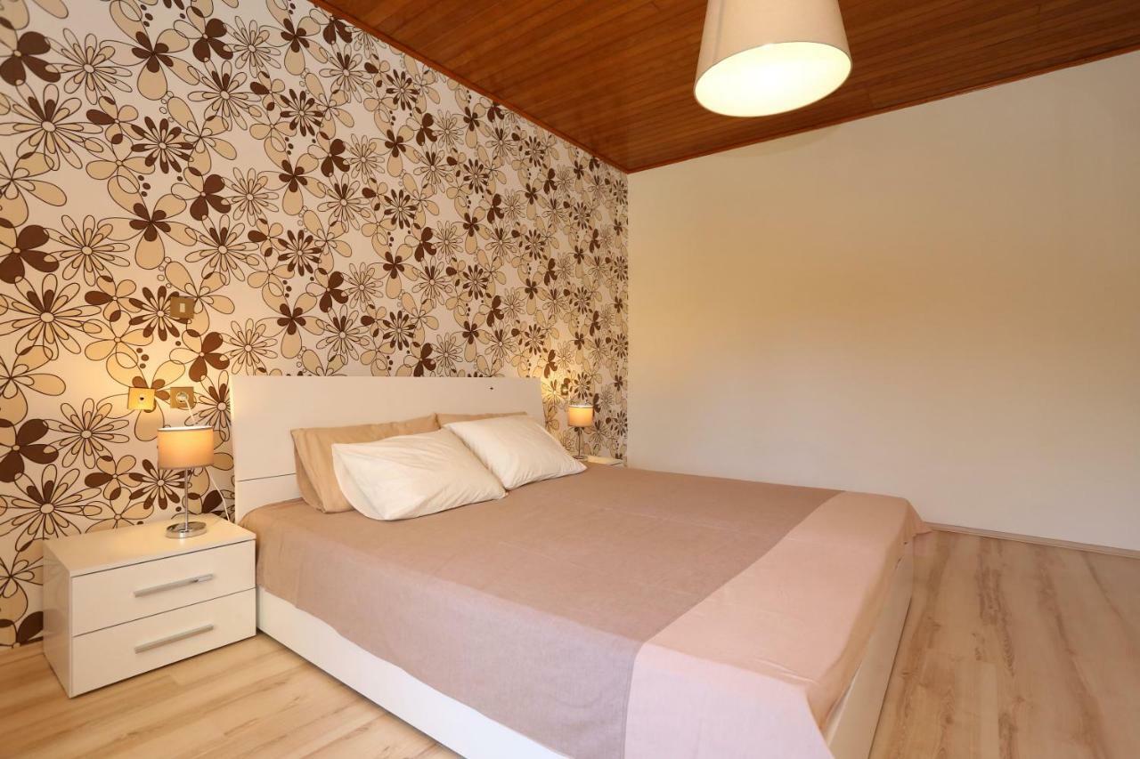 House Pauline Apartment ลาบิน ภายนอก รูปภาพ